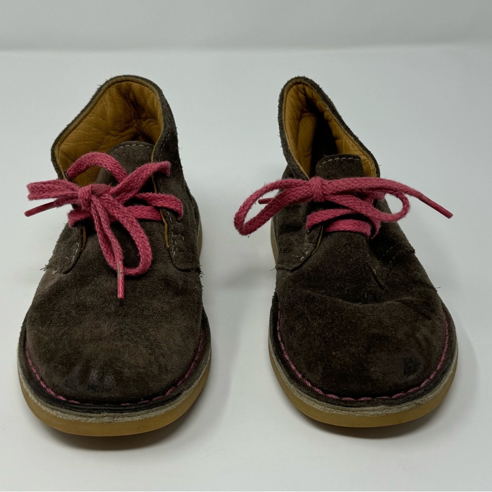 Clarks Originals Chukka Boot‎ Distressed Suede Leather Kids 8W, preppy, classic - Picture 3 of 11